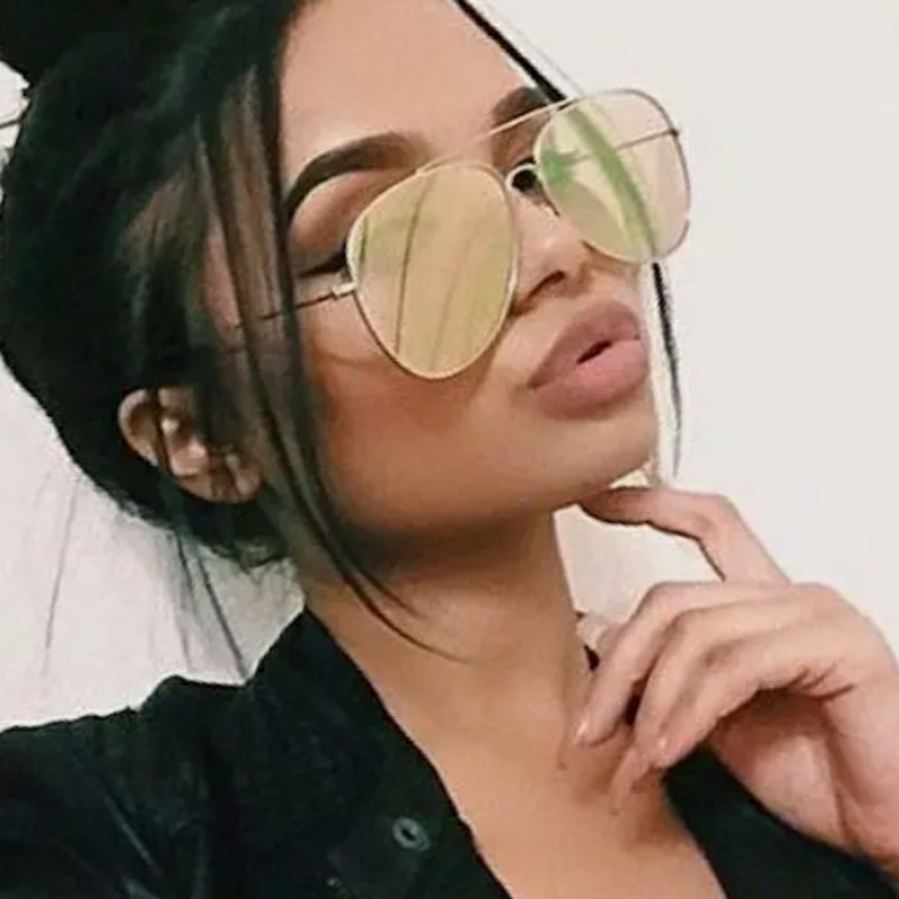 ⭐NEW ARRIVAL⭐ Pink/Gold Mirrored Aviator Sunnies